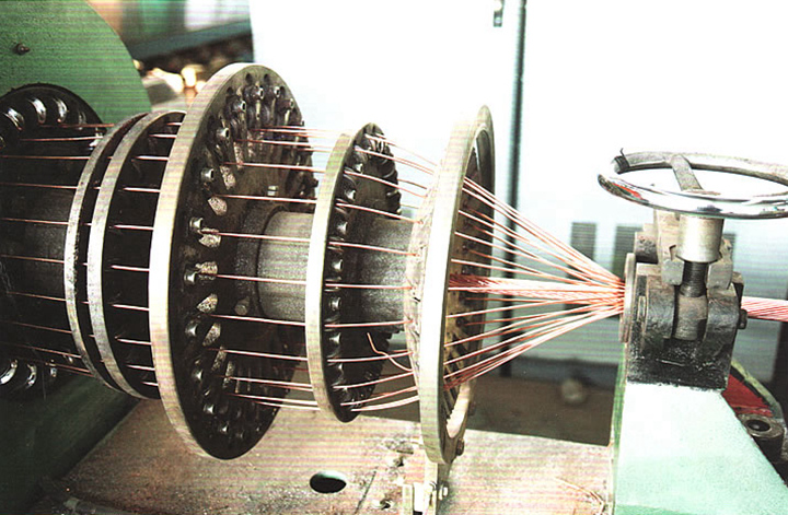 60/500盤框式絞線機(jī)